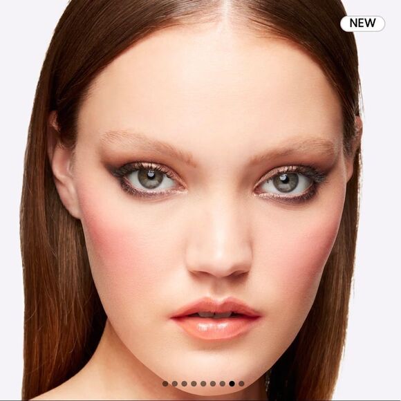 1 LEFT! Mac x Stranger Things Blush He Likes It Cold - Picture 8 of 11